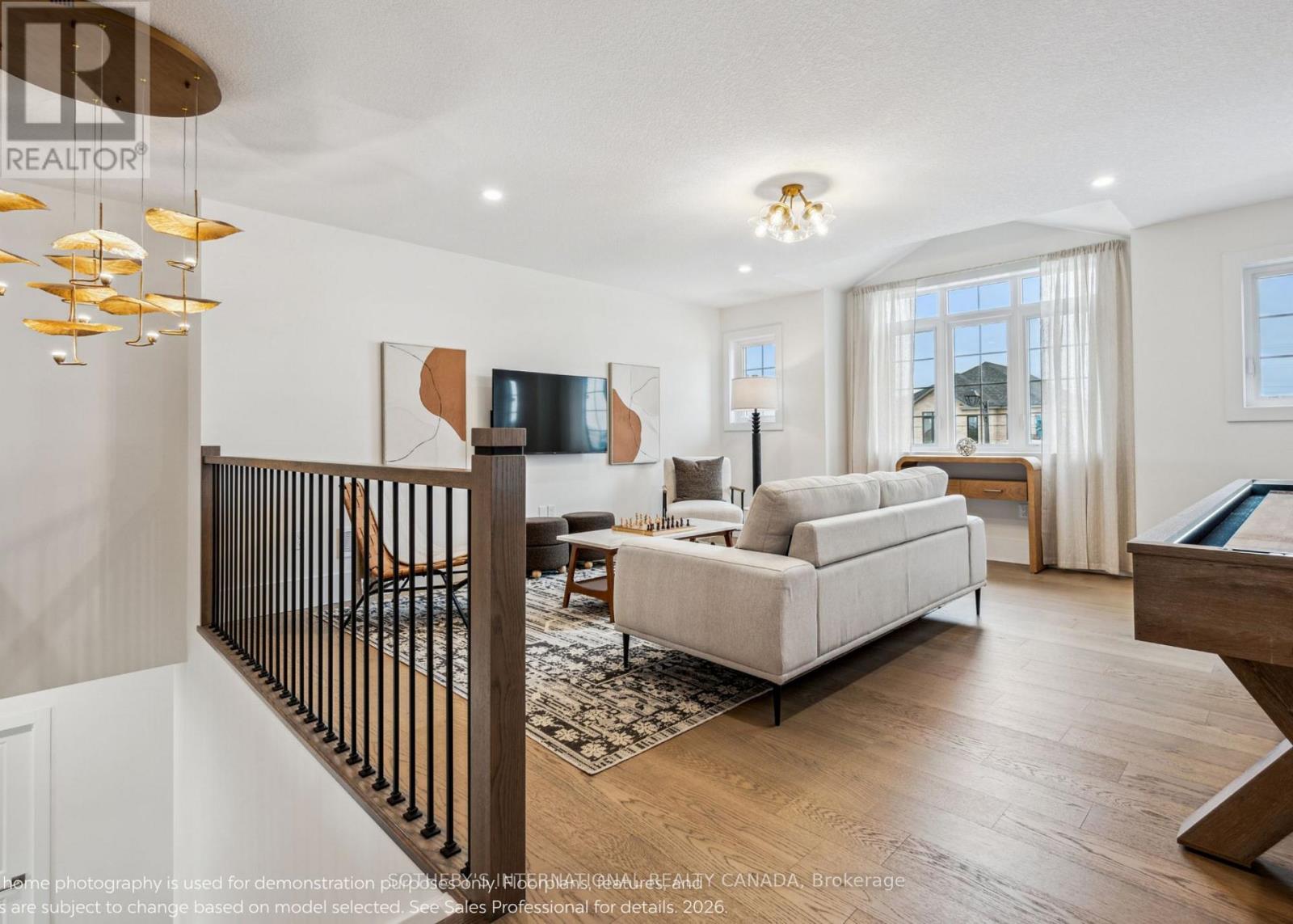 524 ANTON CRESCENT