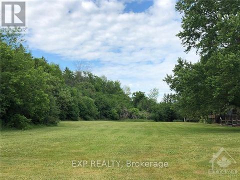 00 DUNN STREET Mississippi Mills ON K0A1A0