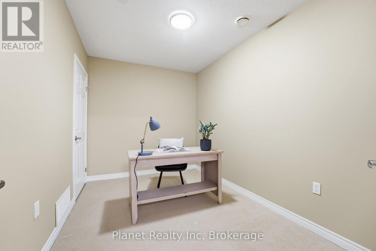 C305 - 65 BAYBERRY DRIVE