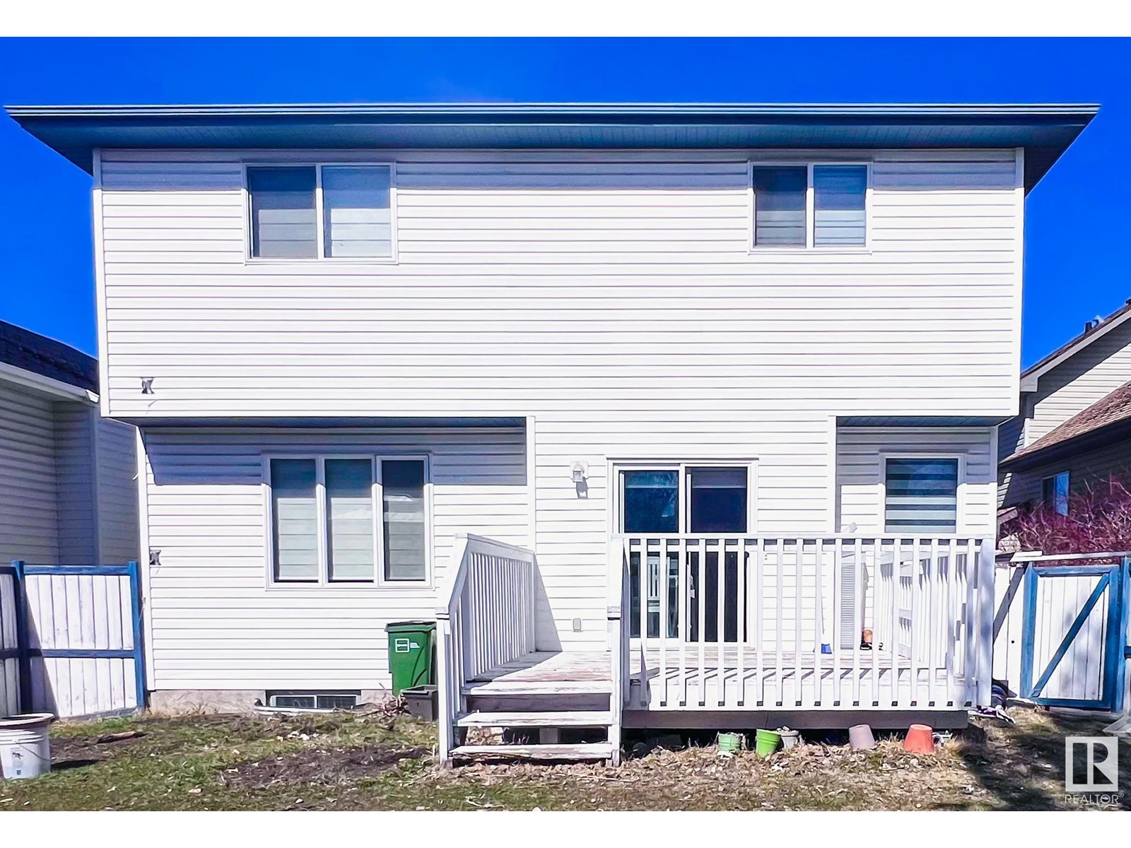 2331 37B AV NW