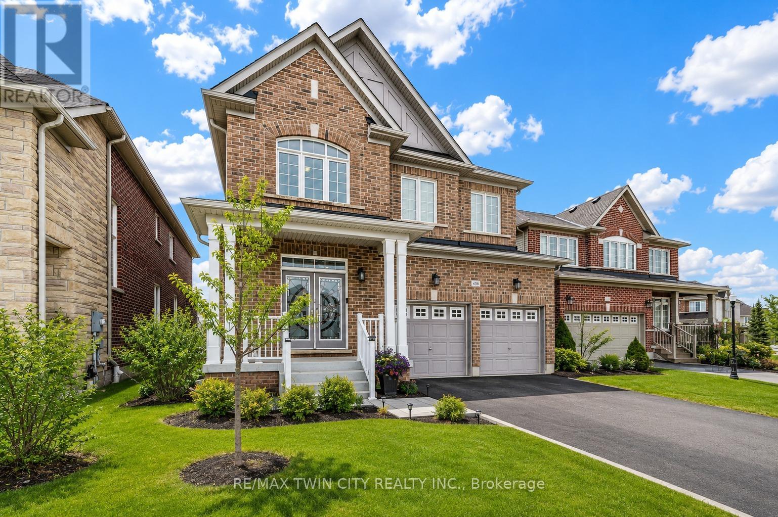 498 THOMAS SLEE DRIVE
