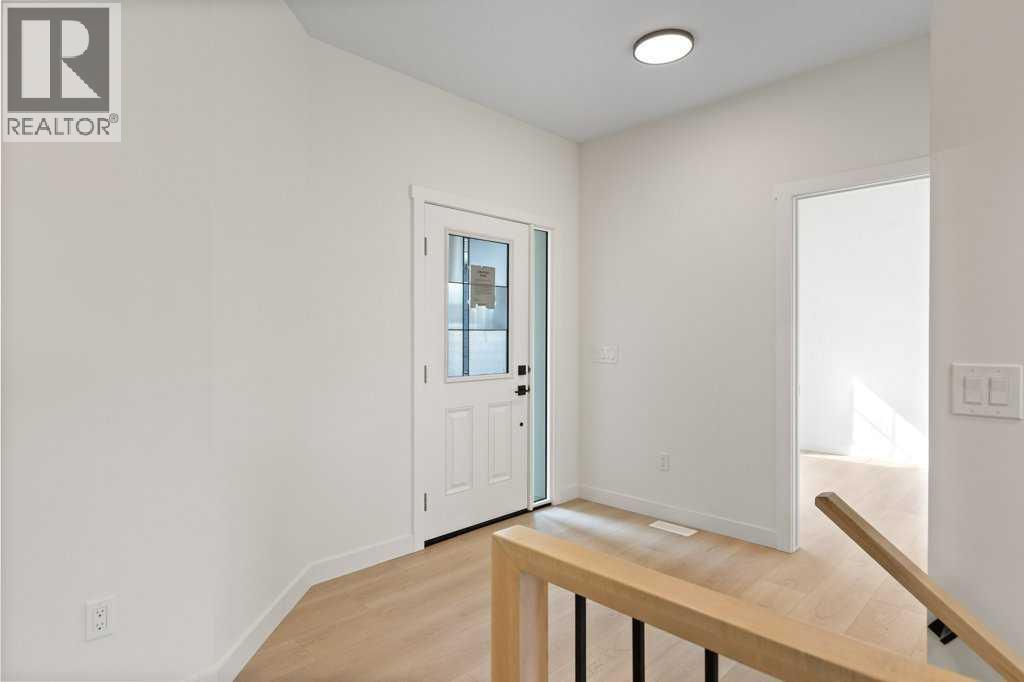 206 Monterey Bay SE