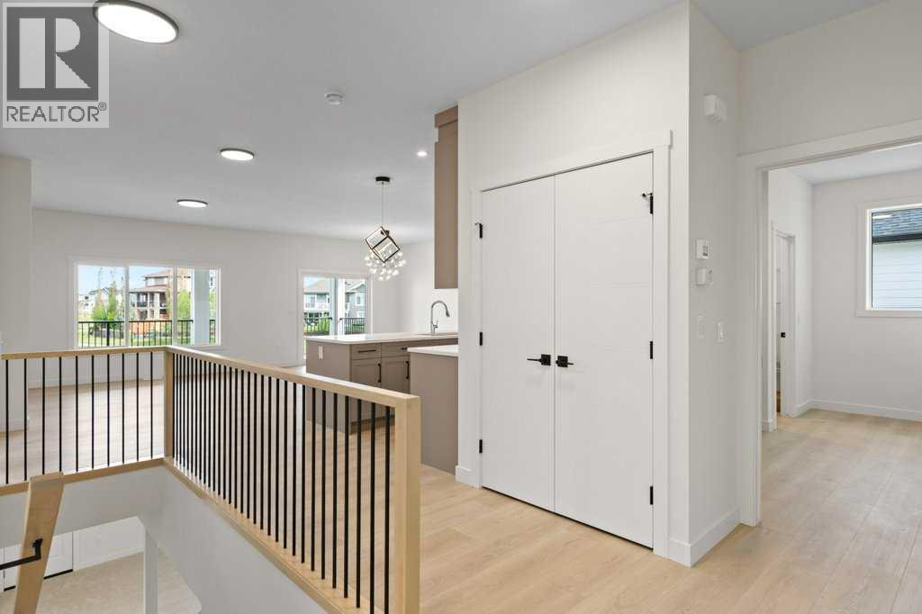 206 Monterey Bay SE