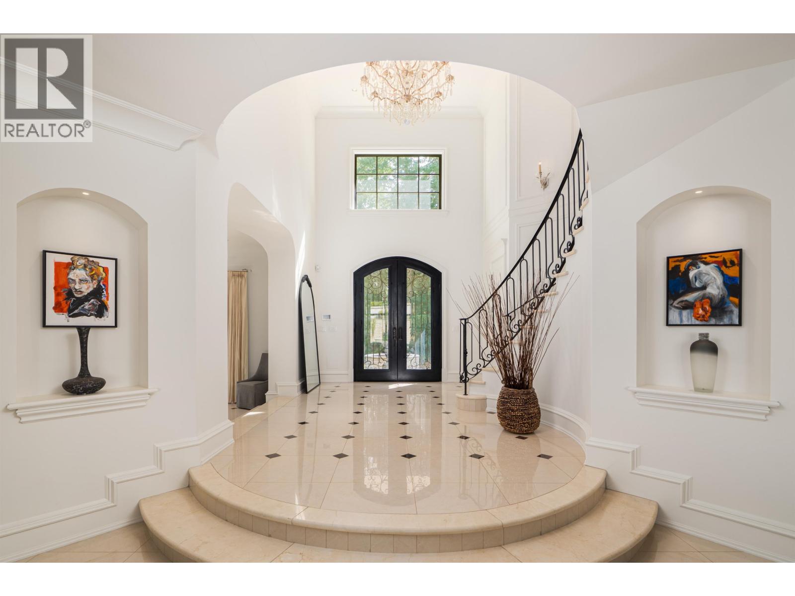 397 SOUTHBOROUGH DRIVE