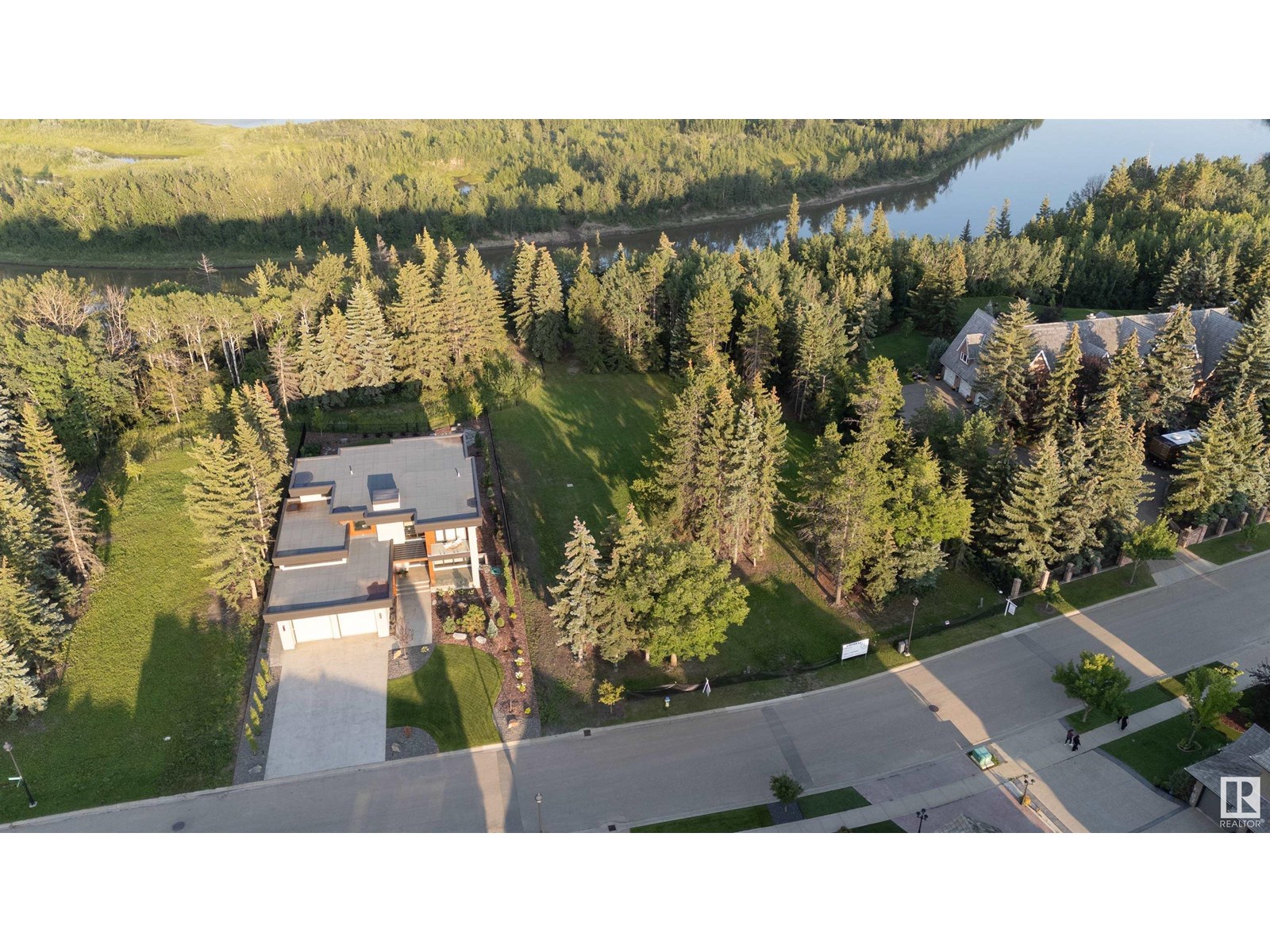 4813 DONSDALE DR NW