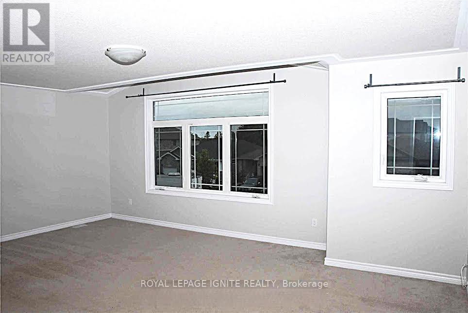 1552 ALBANY DRIVE