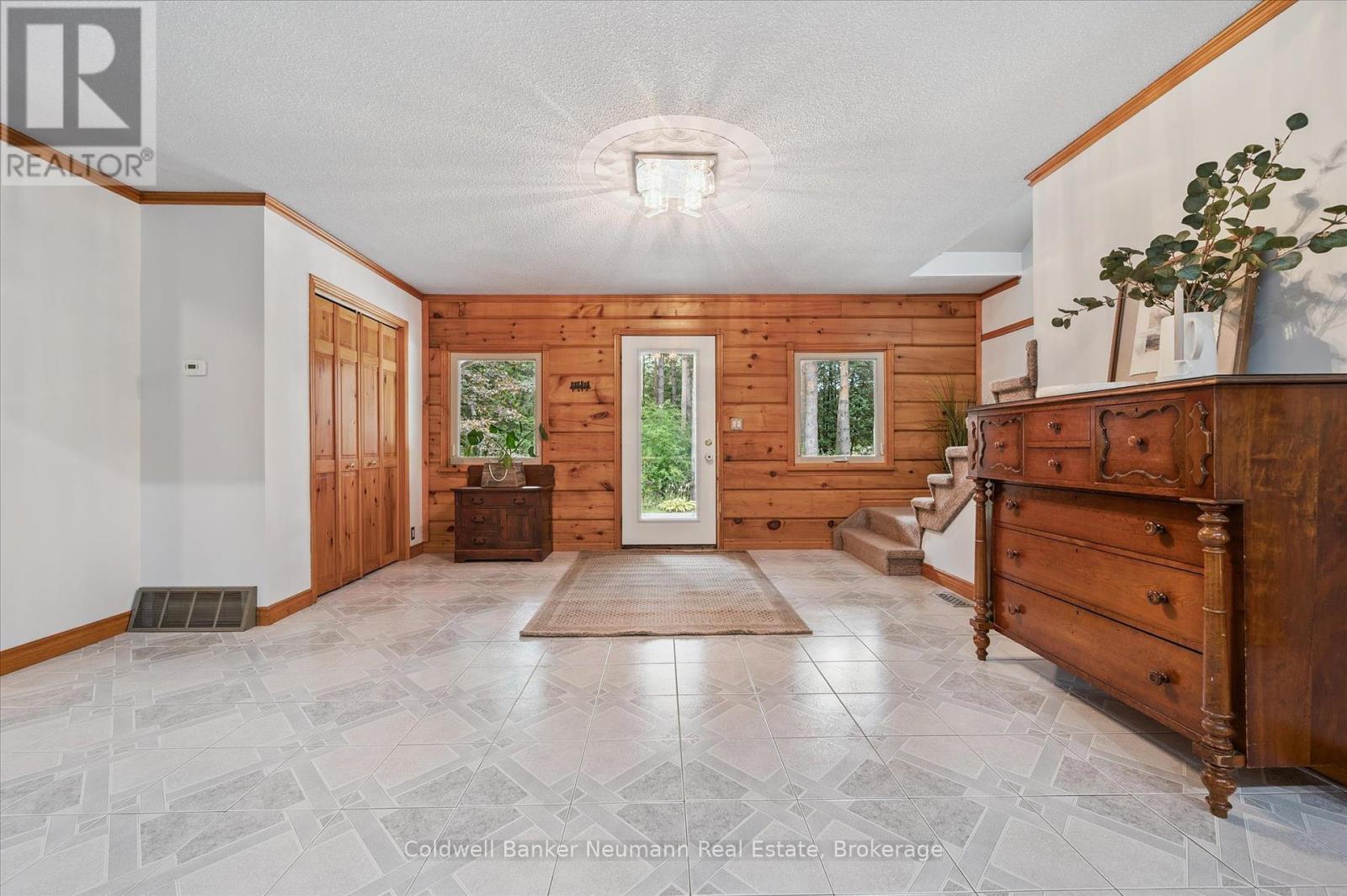 403277 GREY ROAD 4