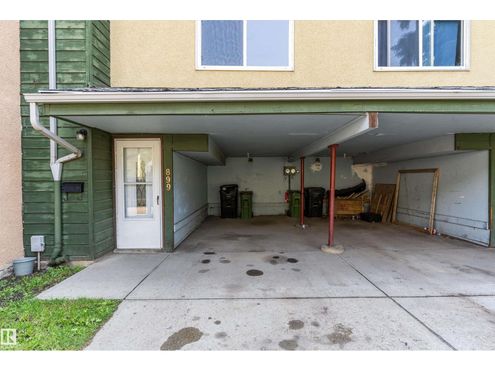 899 Abbotsfield RD NW NW