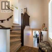 28 Jessie Ursenbach Way N