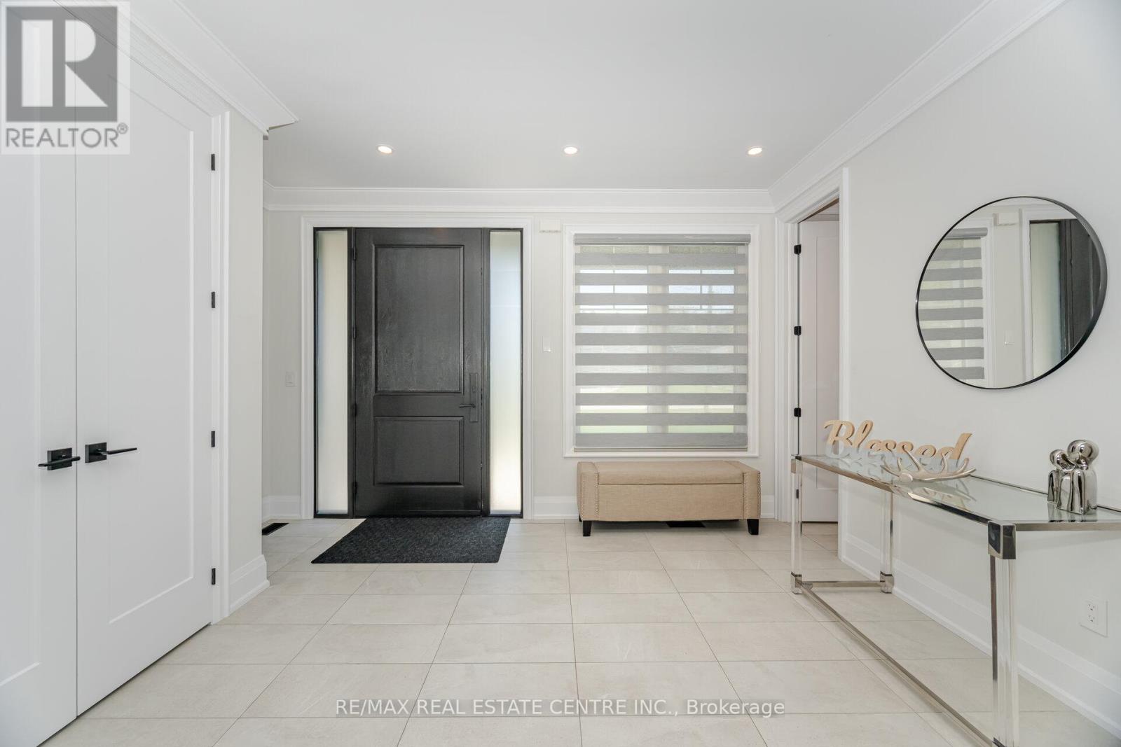3 LARRY STREET