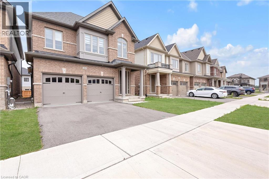 285 BROADACRE Drive