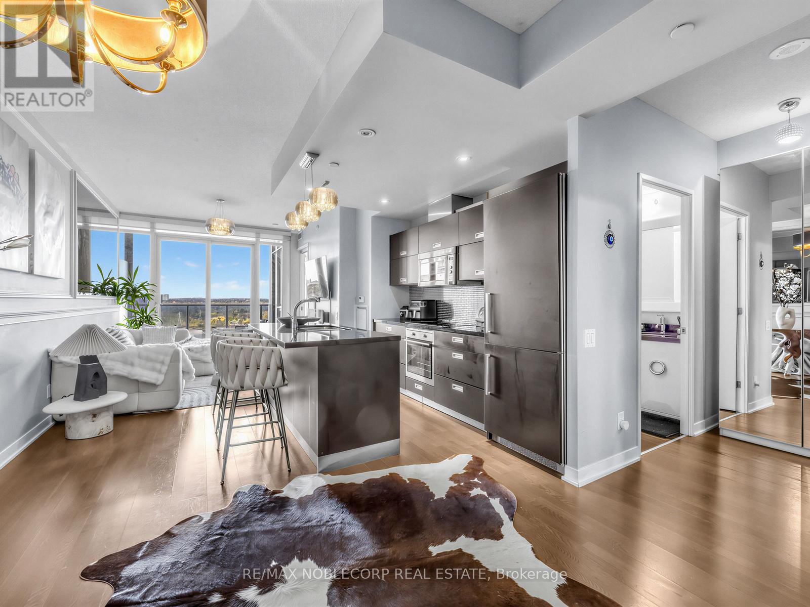 2212 - 88 PARK LAWN ROAD