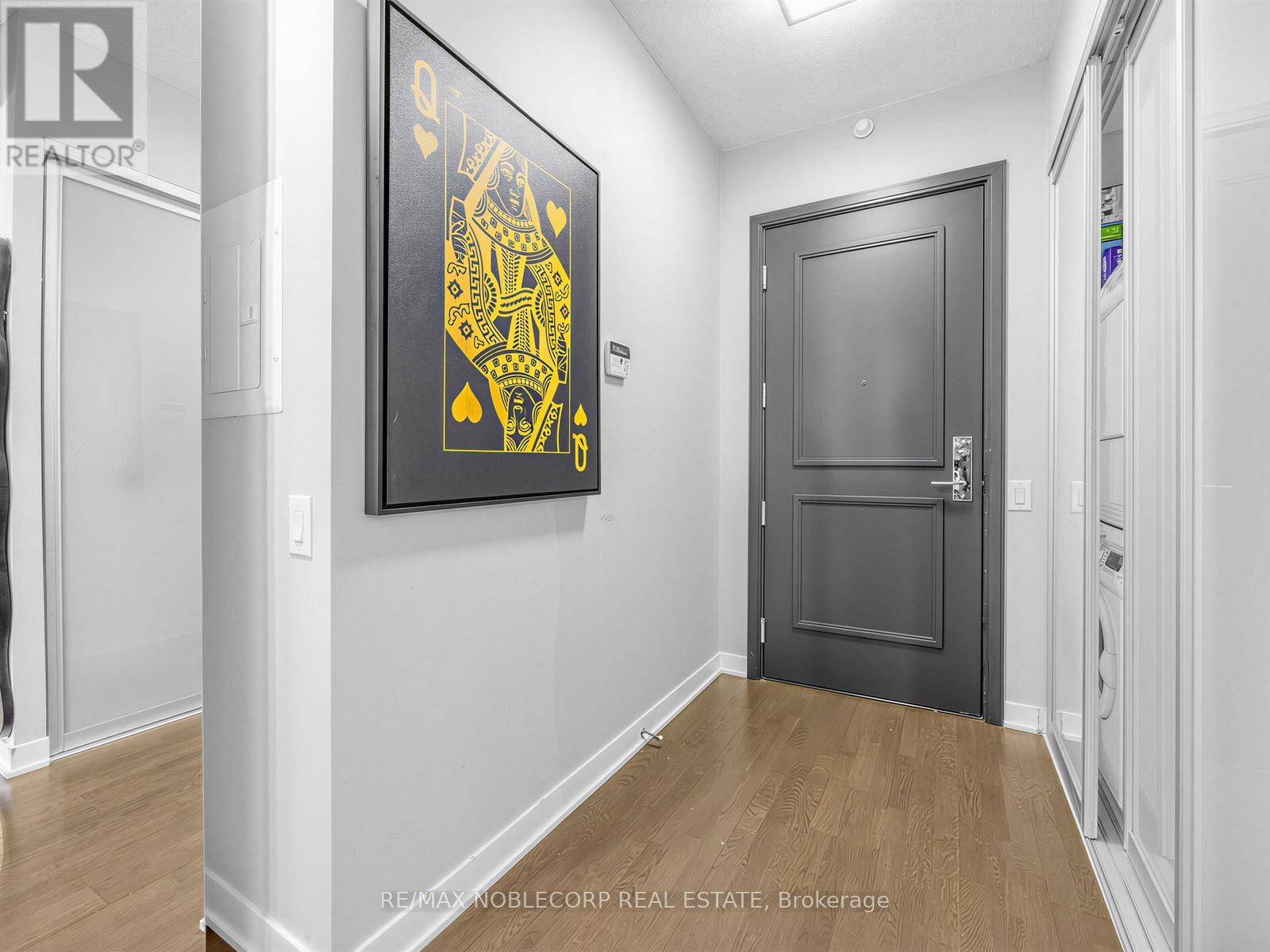 2212 - 88 PARK LAWN ROAD