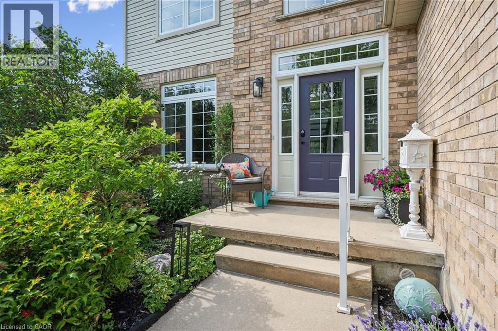 538 SANDBANKS Crescent