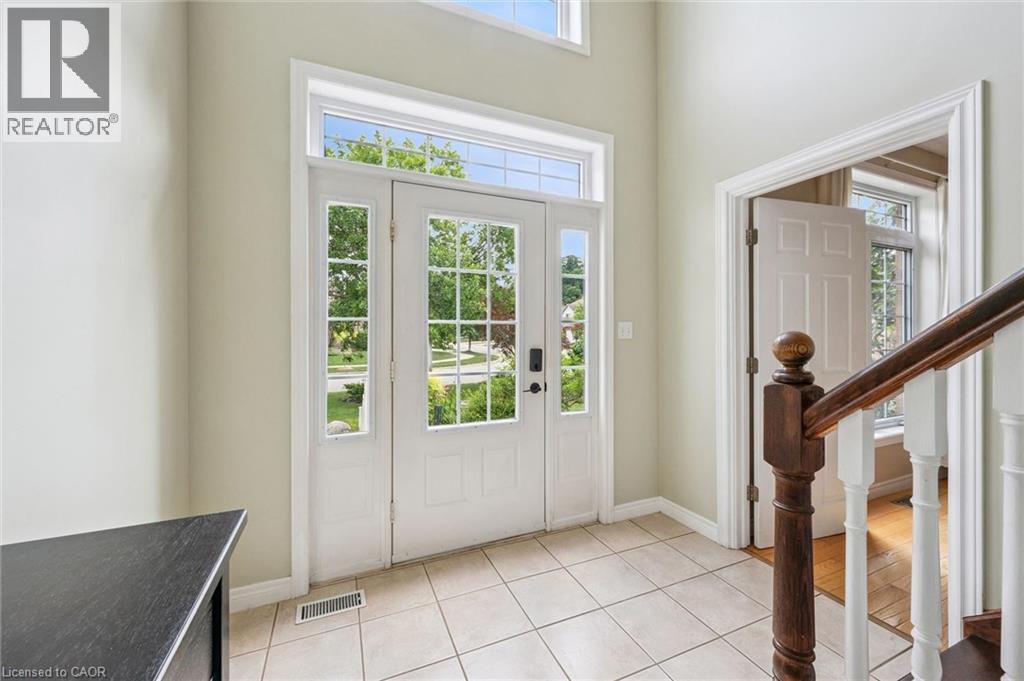538 SANDBANKS Crescent