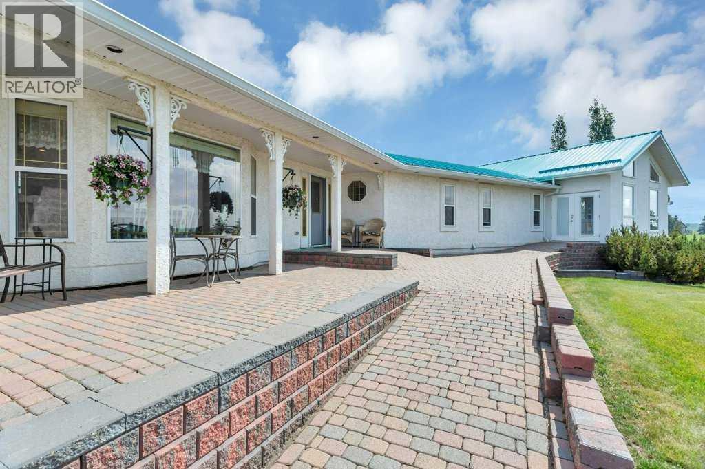 27556 Township Road 372