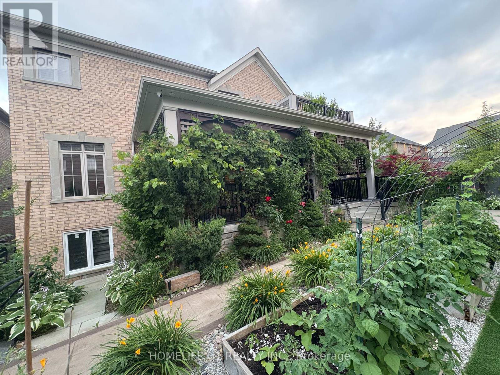 197 GAR LEHMAN DRIVE