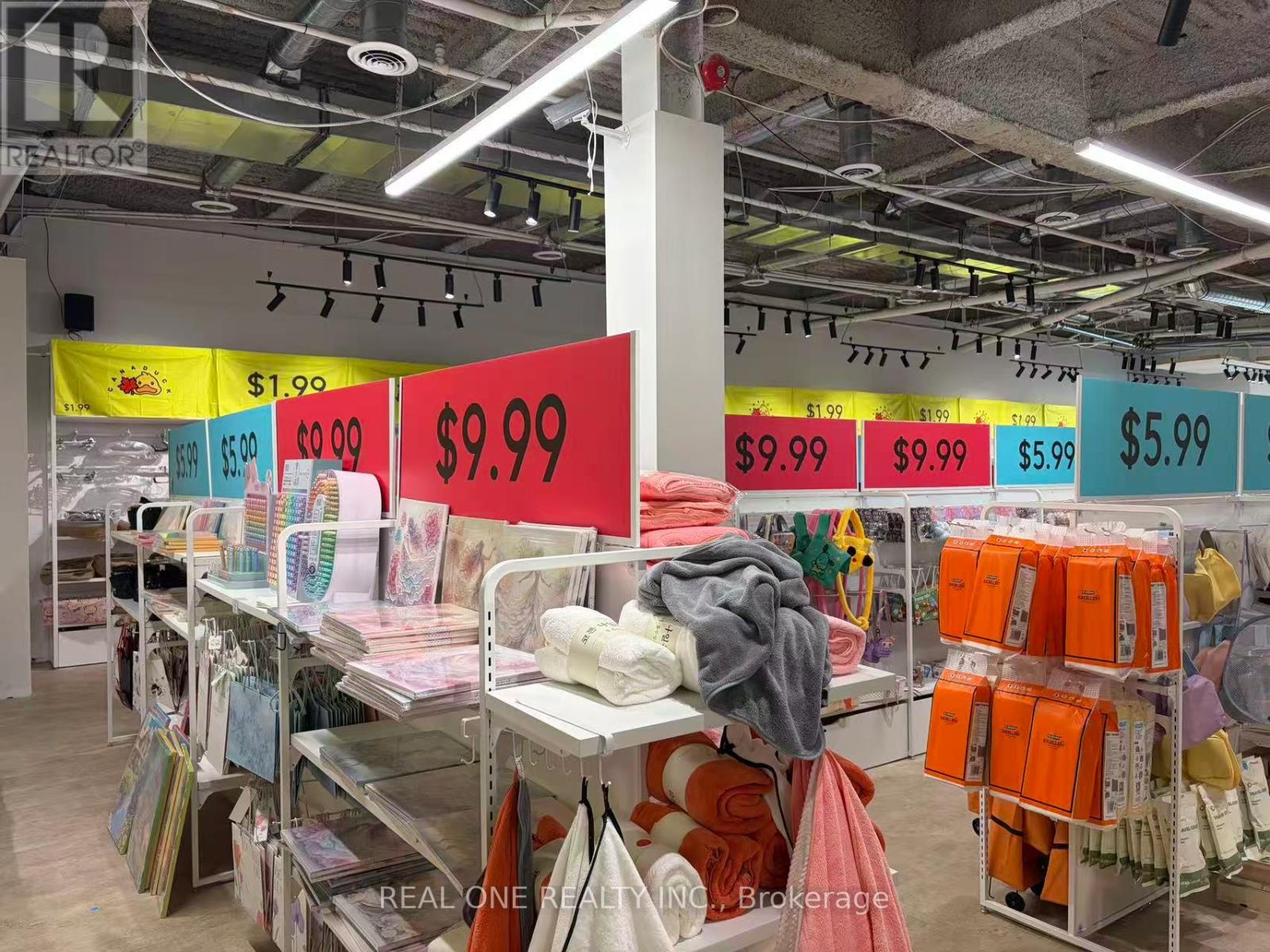 A01006A - 1881 STEELES AVENUE W