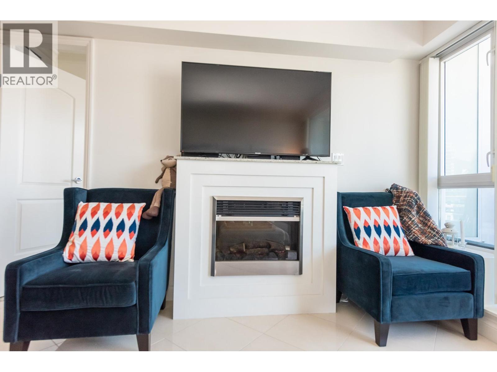 1003 133 E ESPLANADE