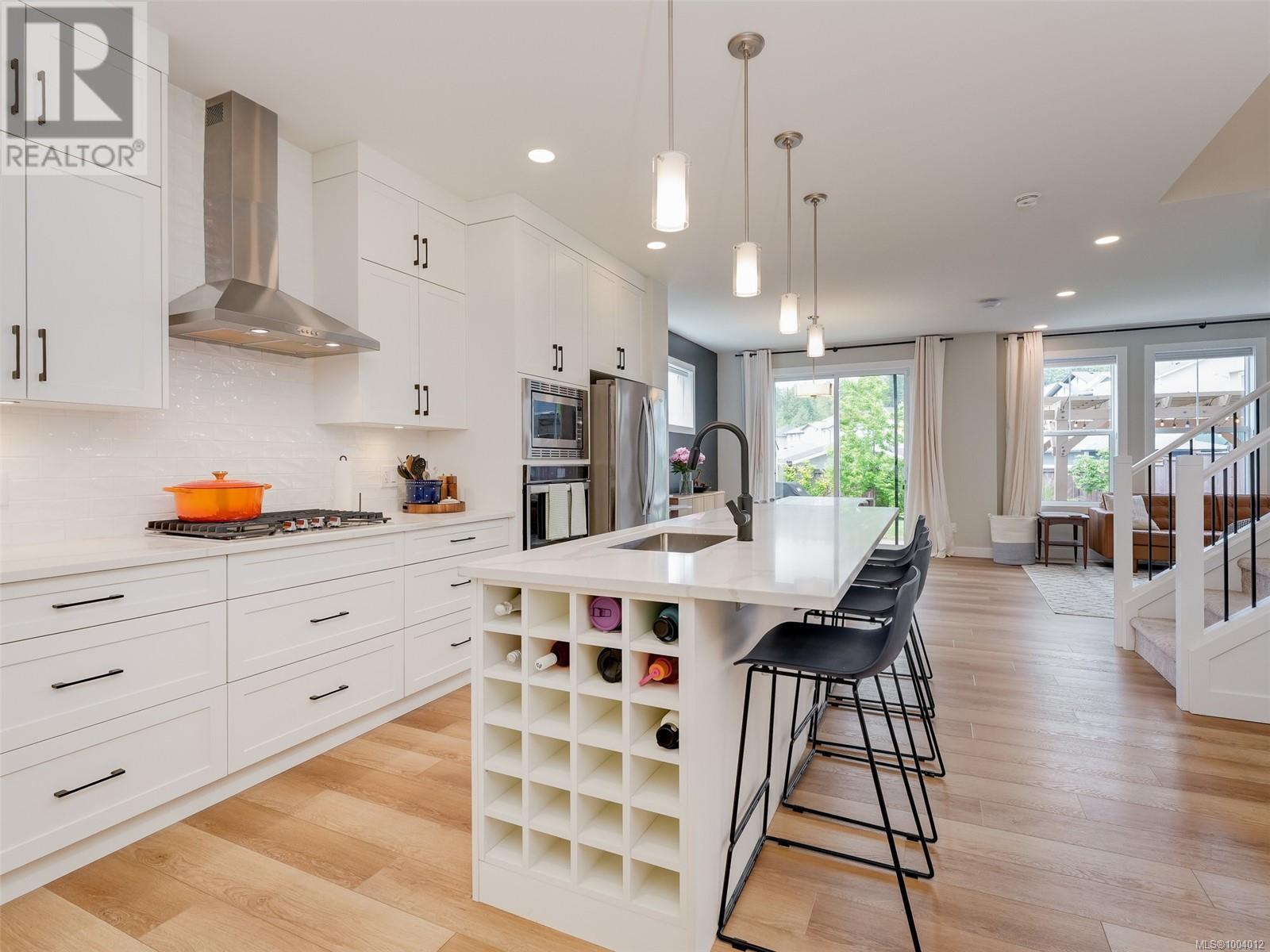 3336 Pipit Pl