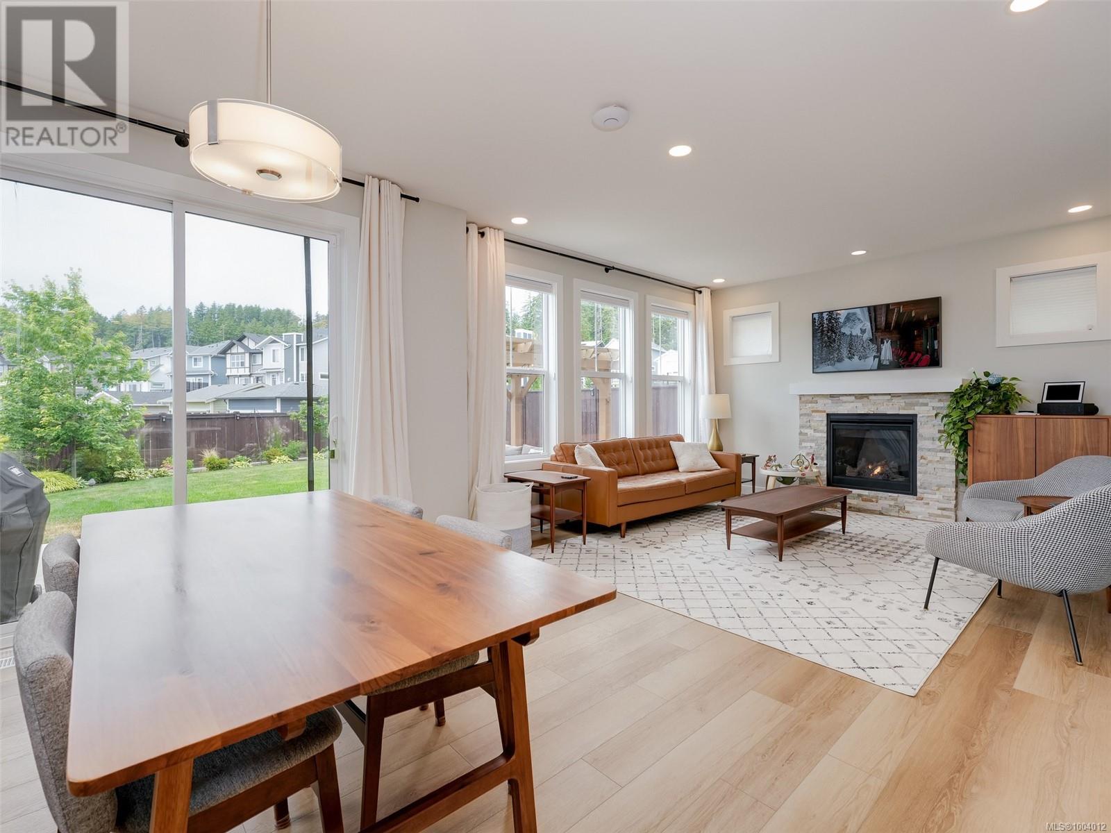 3336 Pipit Pl