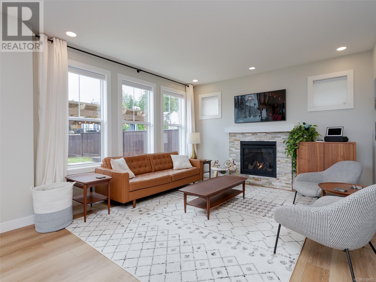 3336 Pipit Pl