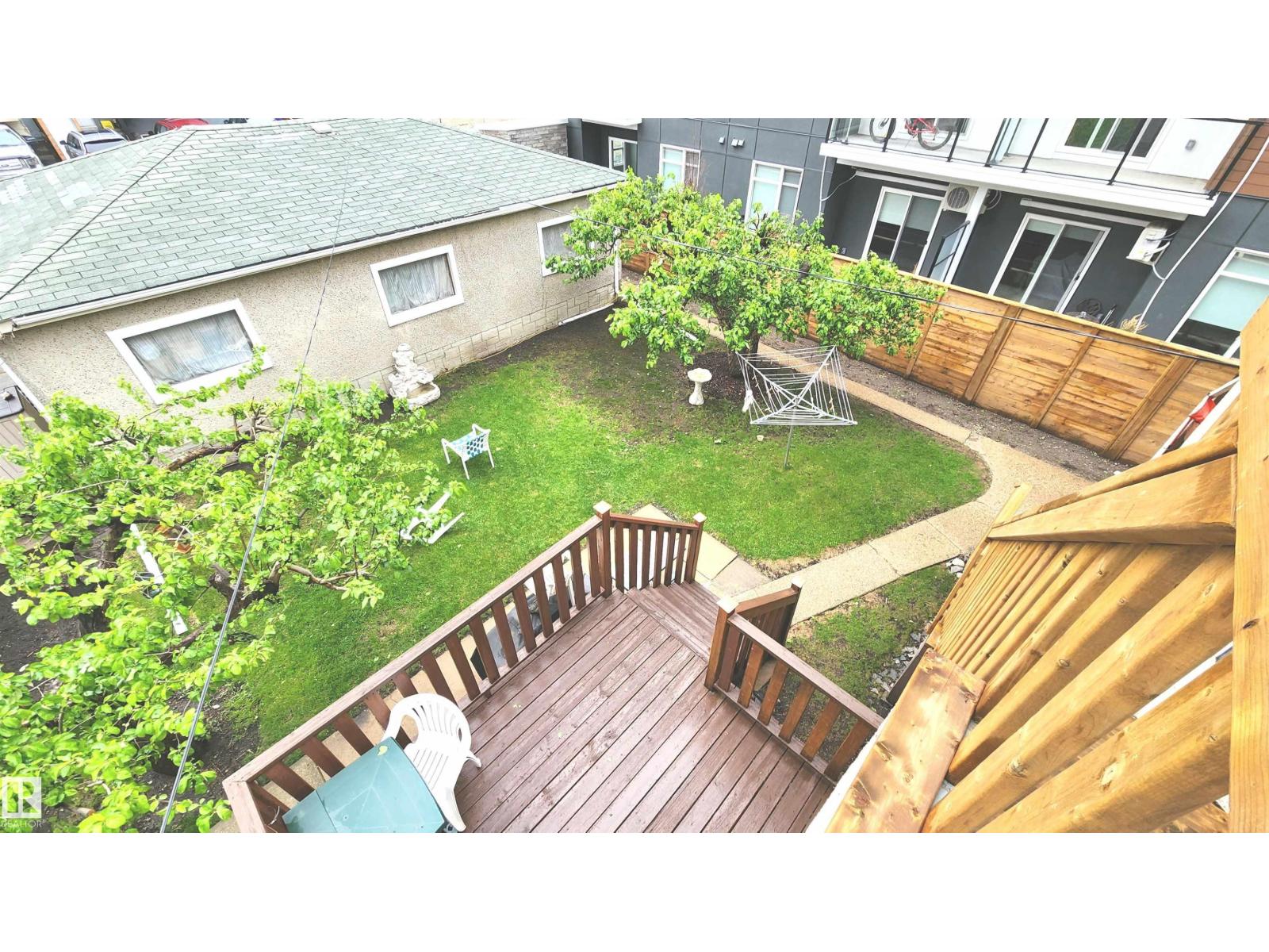 10017 113 ST NW