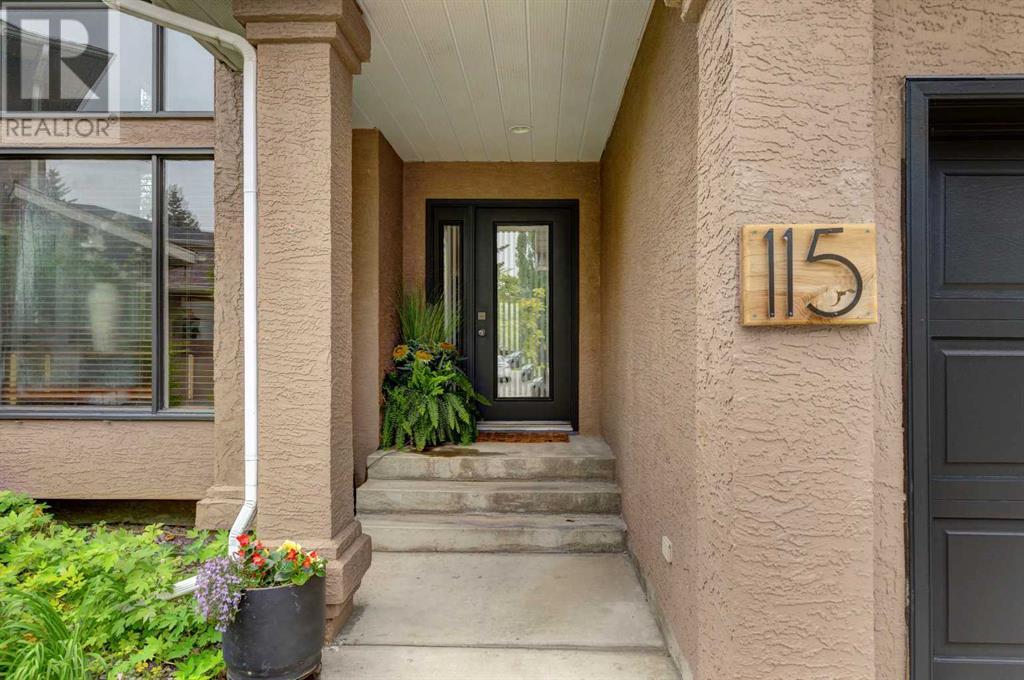 115 Douglasbank Court SE