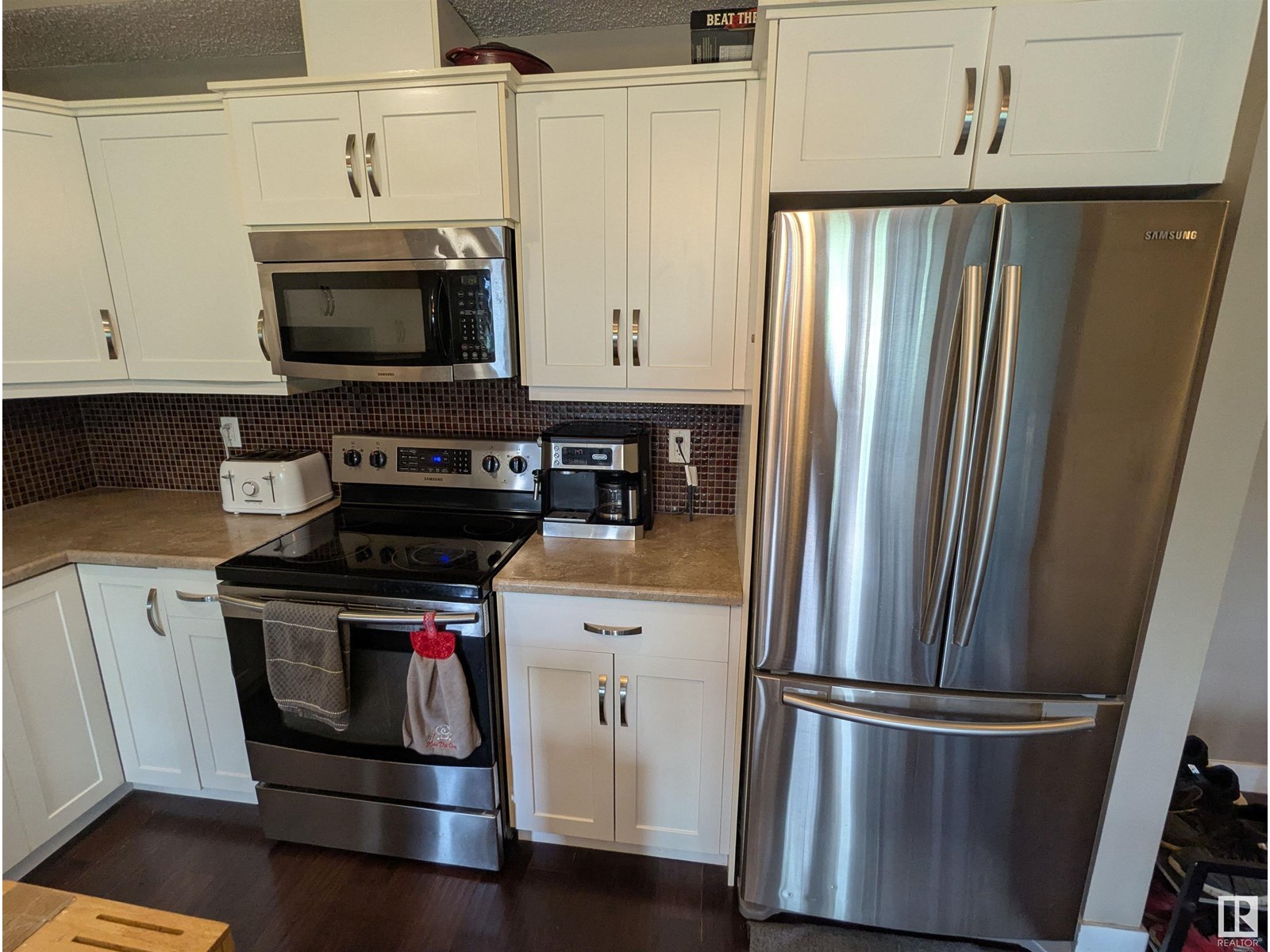 #319 8730 82 AV NW