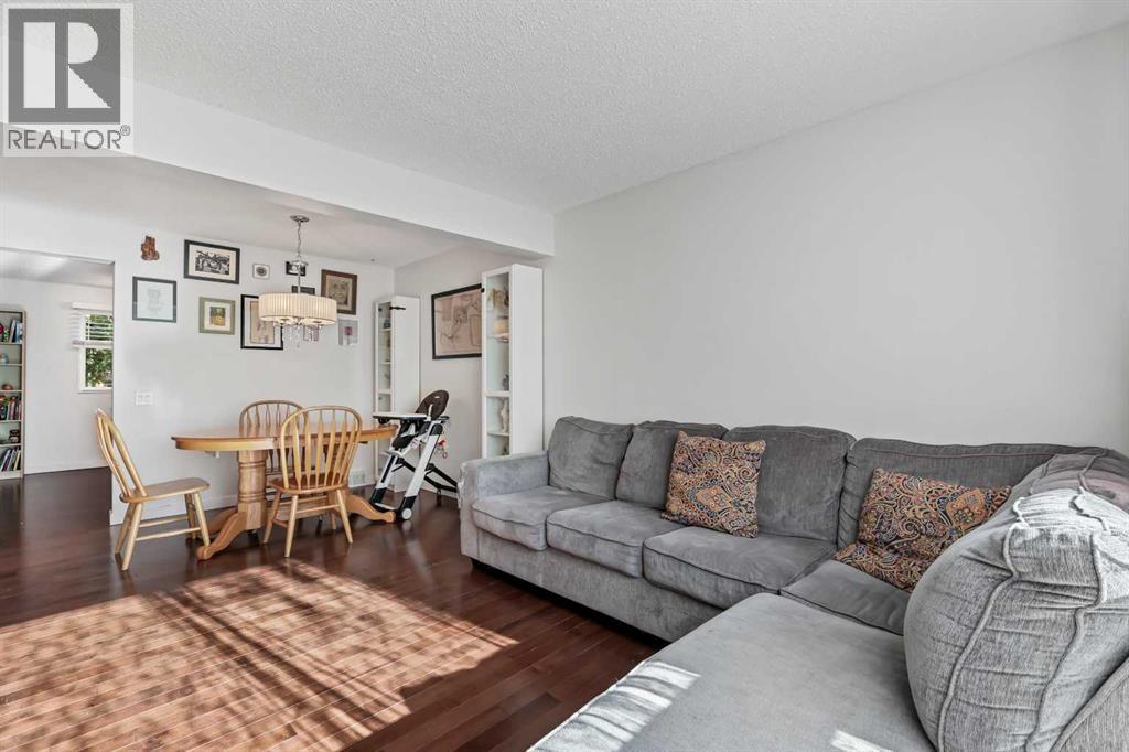 67, 5625 Silverdale Drive NW