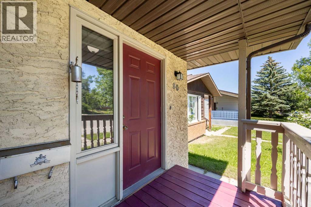 80 Macewan Drive NW