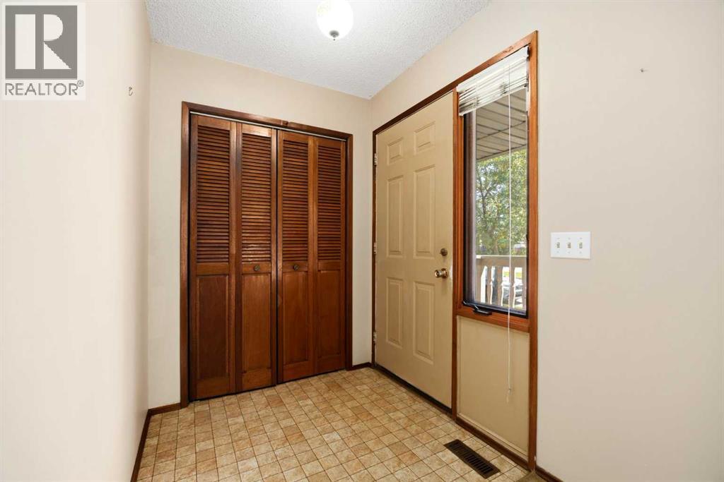 80 Macewan Drive NW