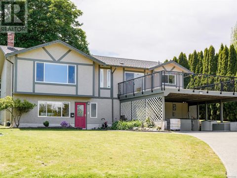 4316 Ramsay Pl Saanich BC V8N4Y7