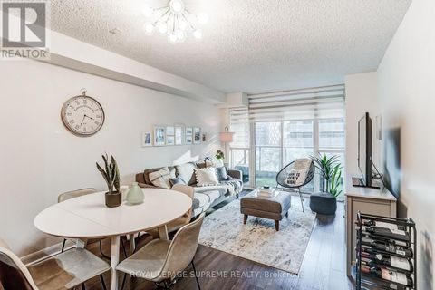 459 - 525 WILSON AVENUE Toronto (Clanton Park) ON M3H0A7