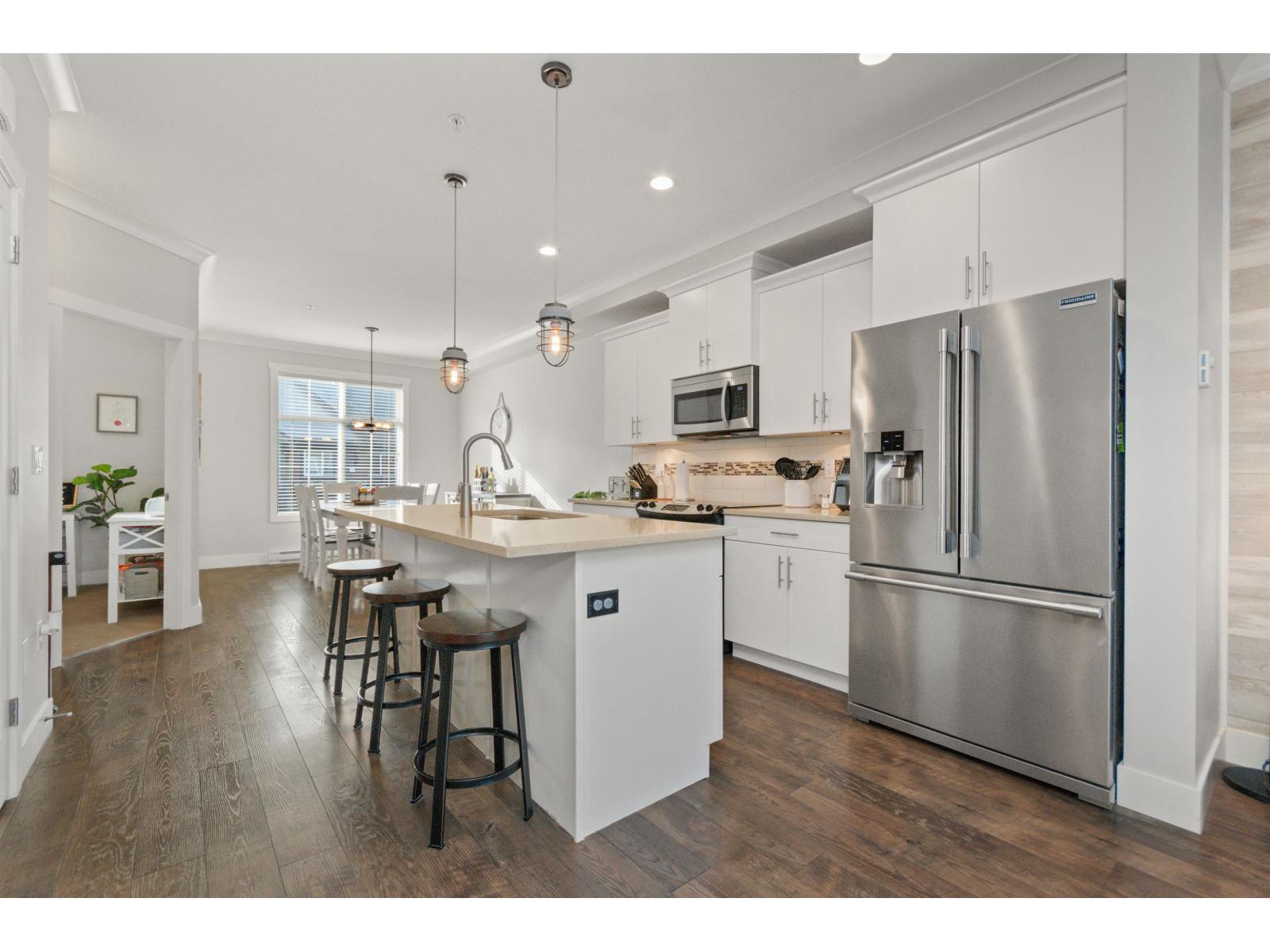 33 5469 CHINOOK STREET|Sardis South