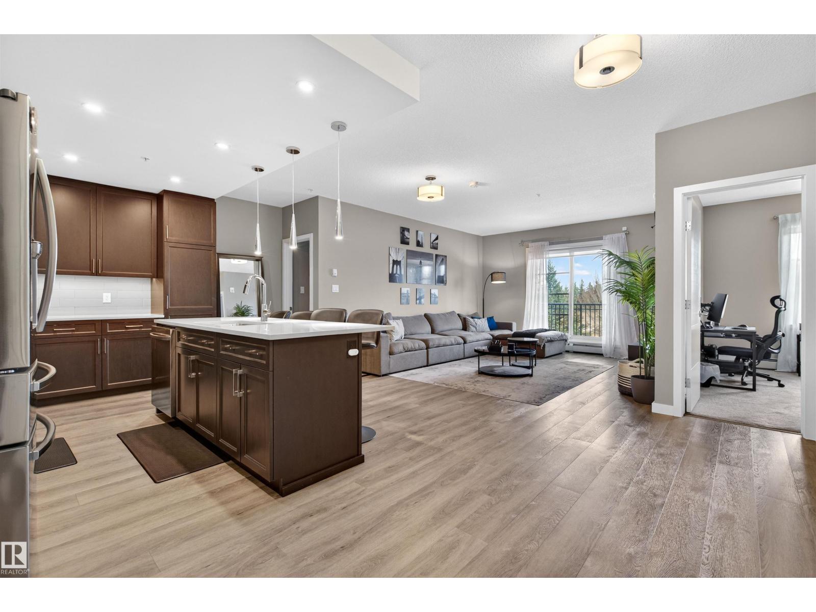 #238 1154 ADAMSON DR SW