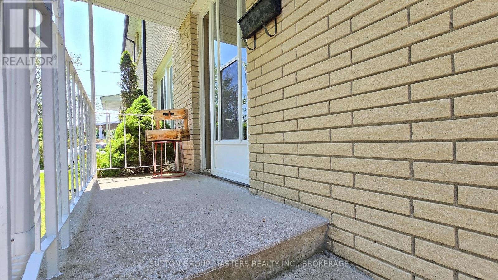 7A BISHOP STREET