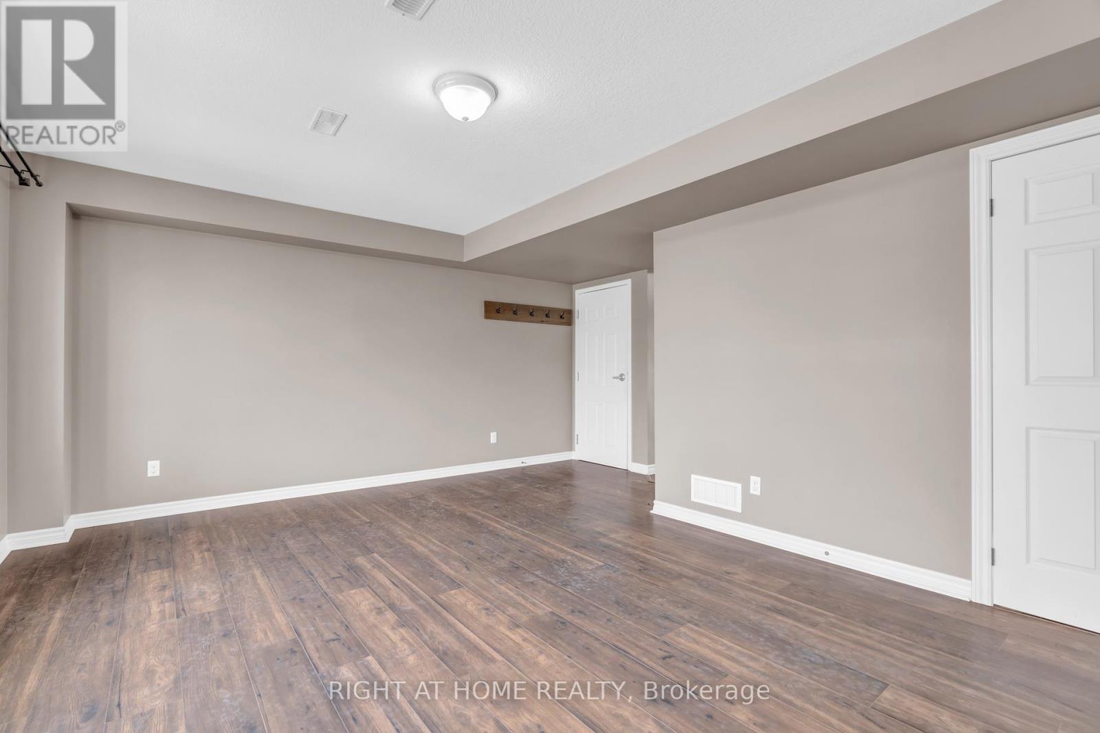 B - 630 WOODLAWN ROAD E