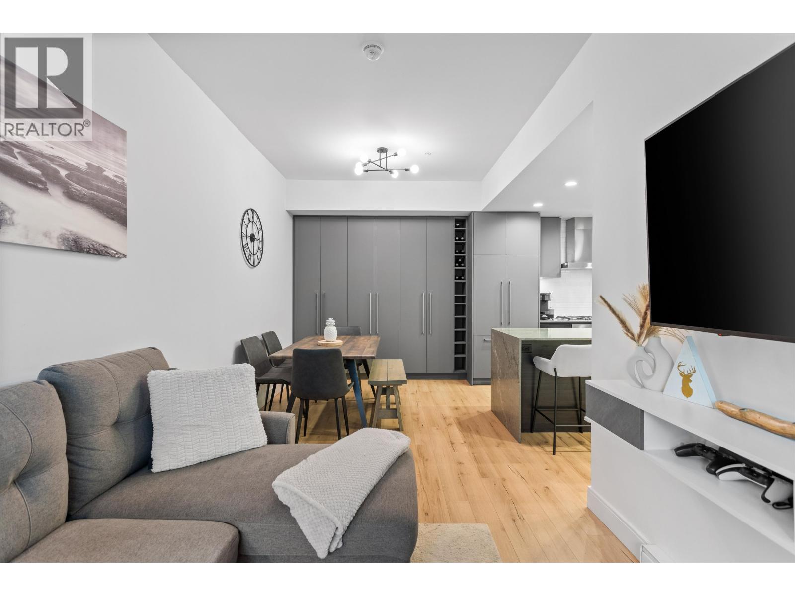 108 55 KLAHANIE DRIVE