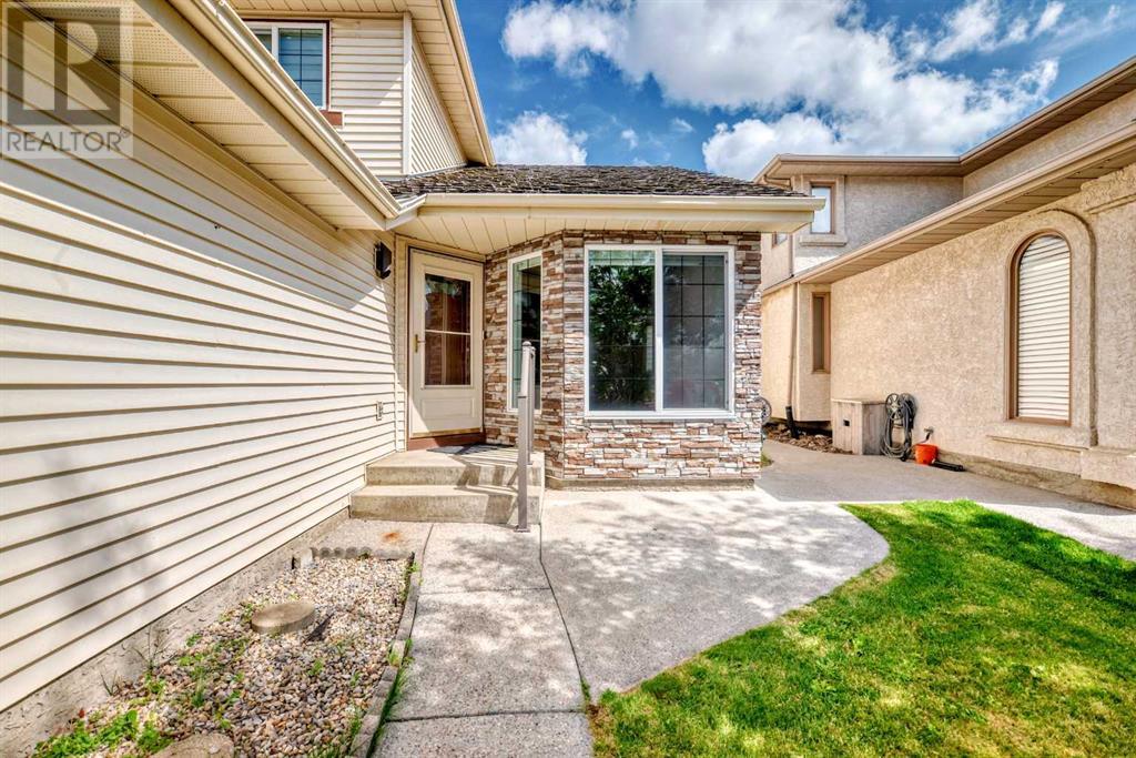 51 Douglas Woods Hill SE
