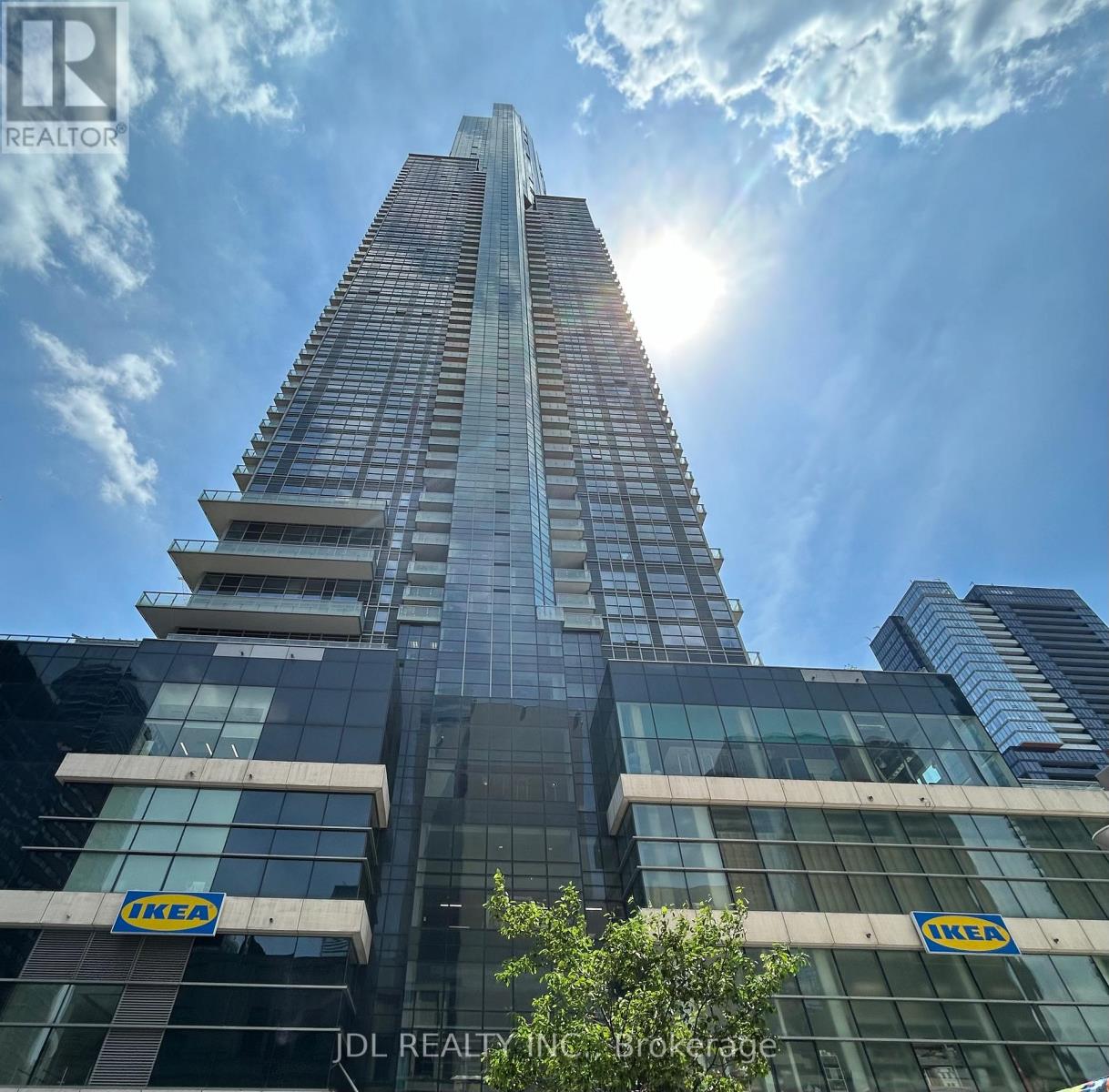 #3 - 384 YONGE ST STREET