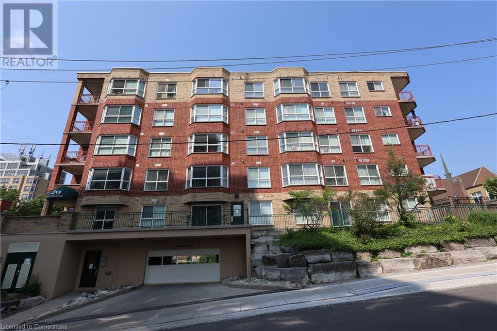 20 ST GEORGE Street Unit# 211