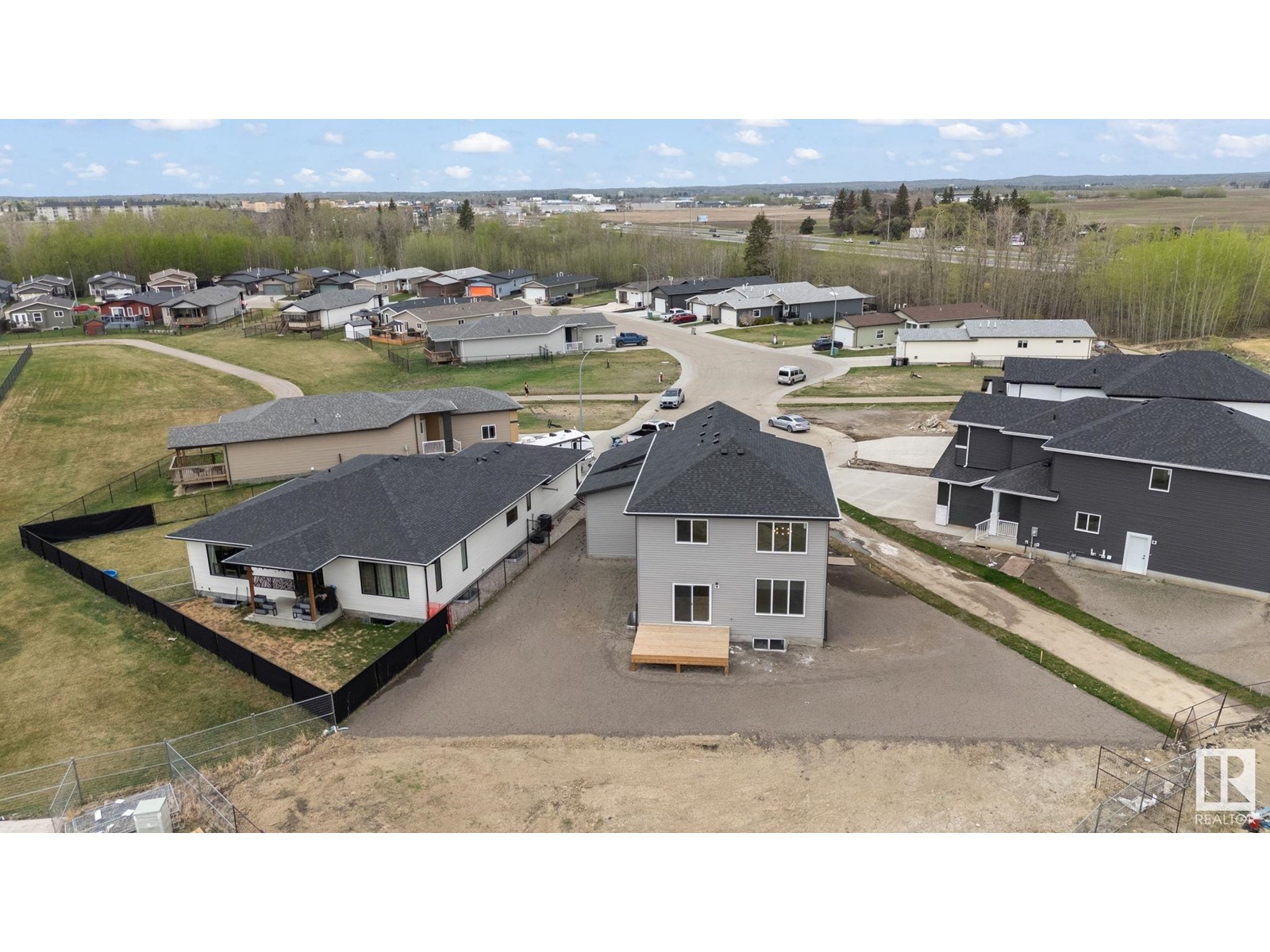 36 SUN MEADOWS CL