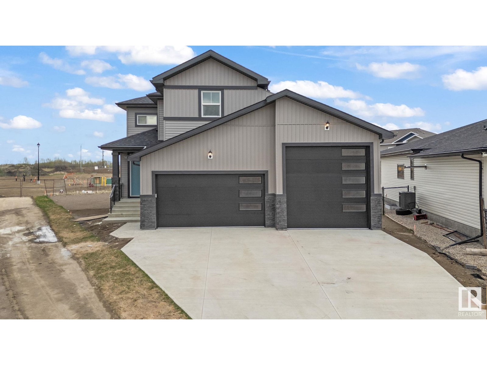 36 SUN MEADOWS CL