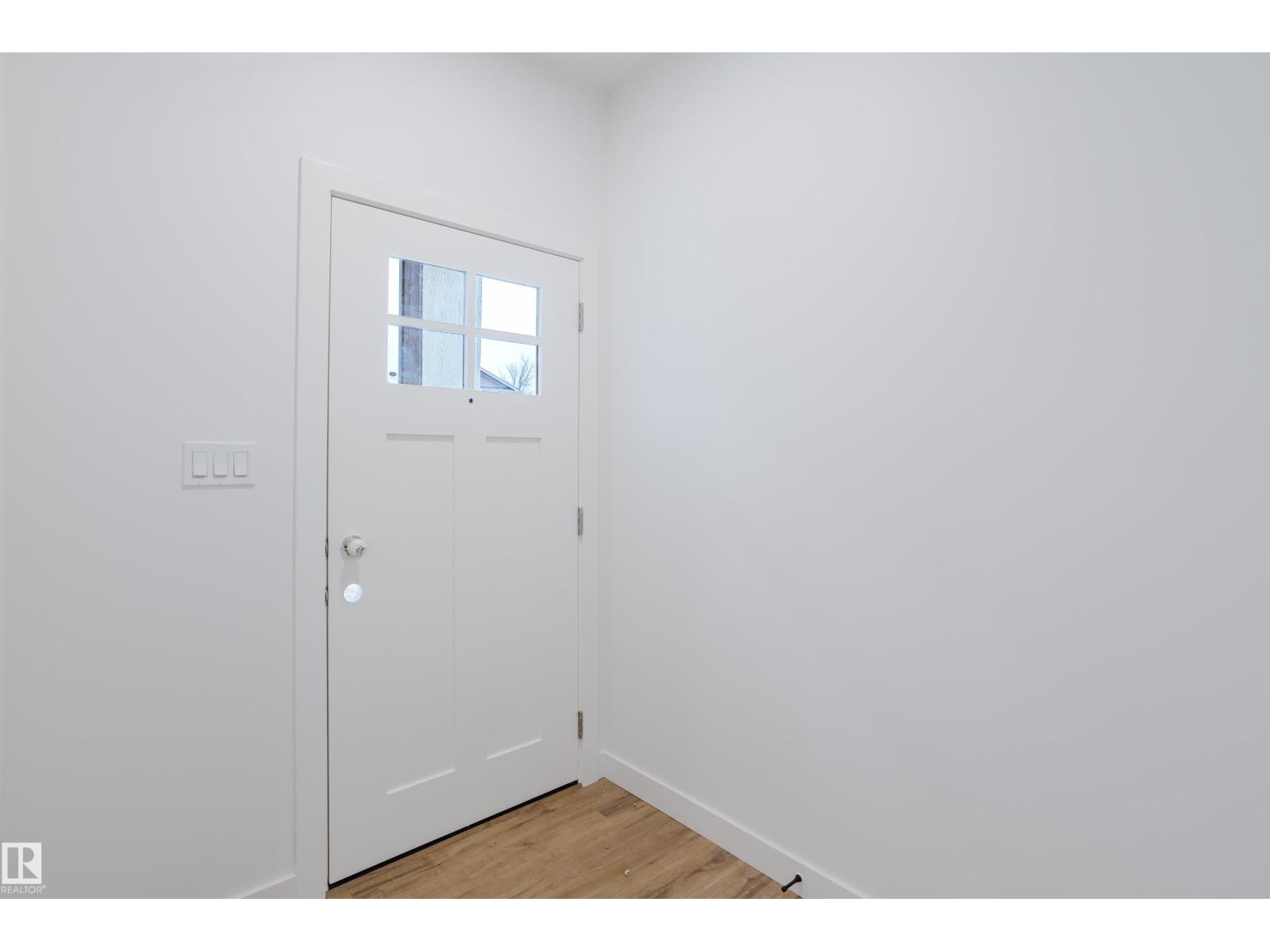 708 ELDERBERRY CL NW