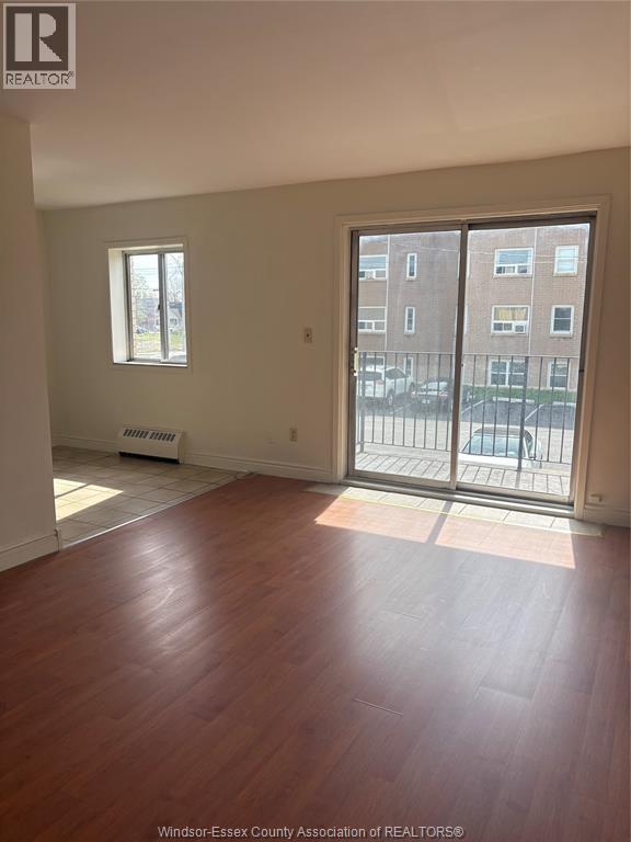 6490 WYANDOTTE East Unit# 210