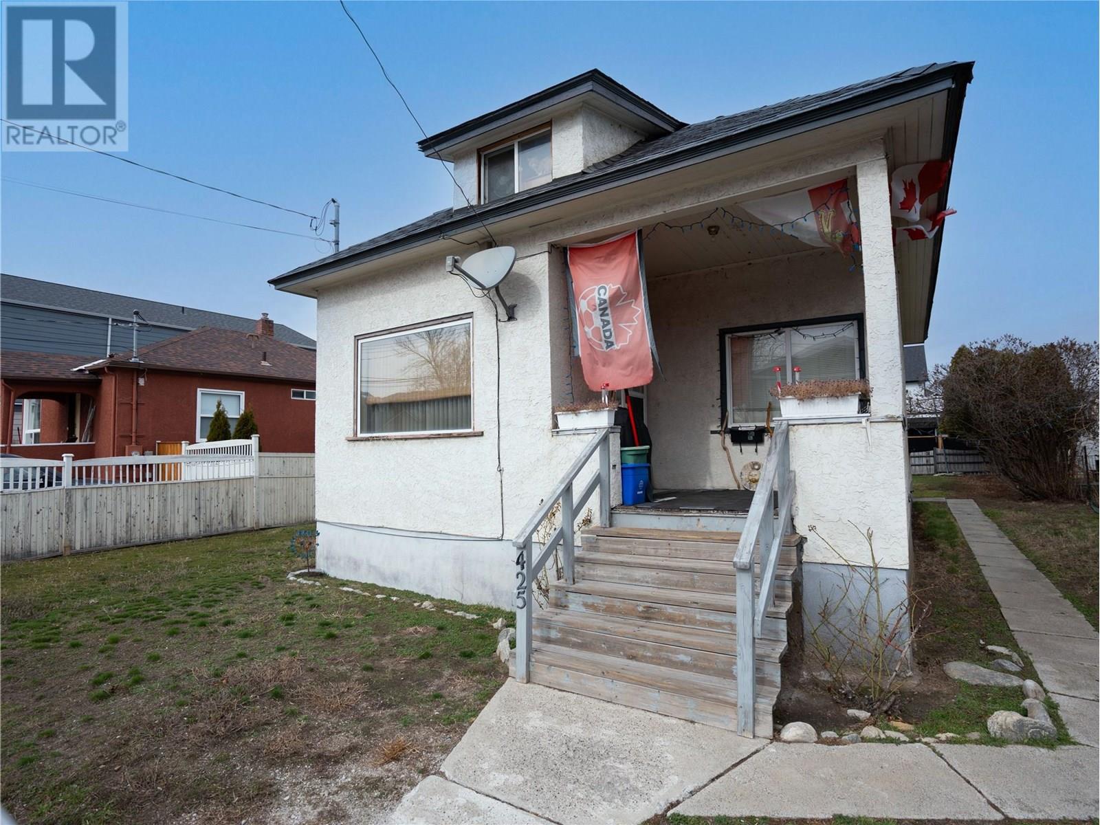 425 Heales Avenue