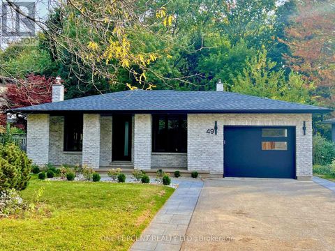 Property photo of 49 spruceside crescent, pelham (fonthill), ON l0s1e1