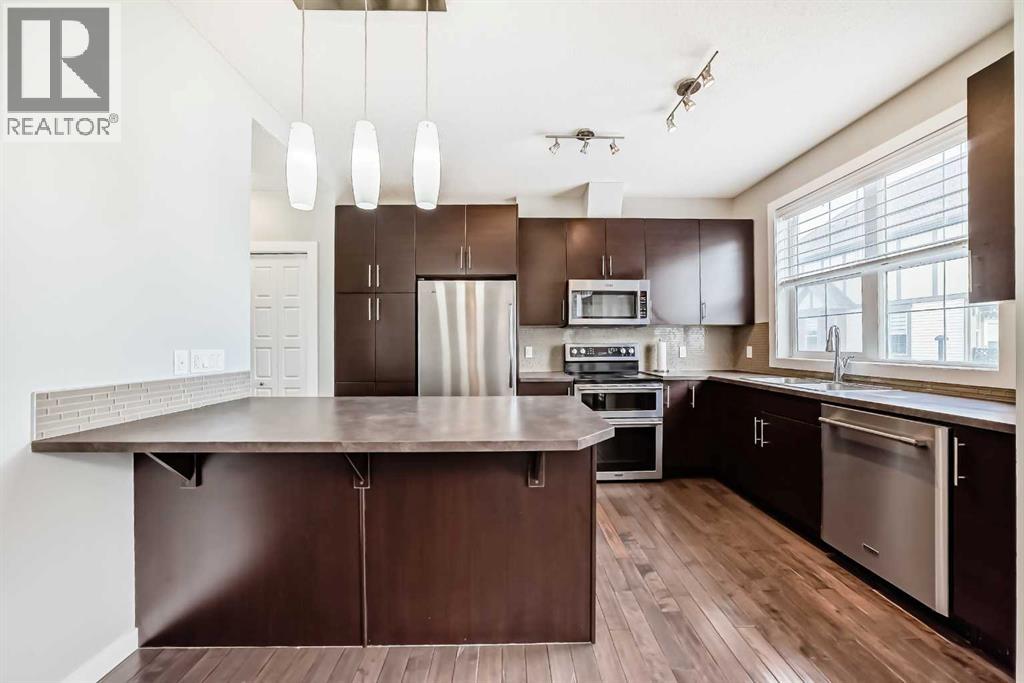 112, 130 New Brighton Way SE