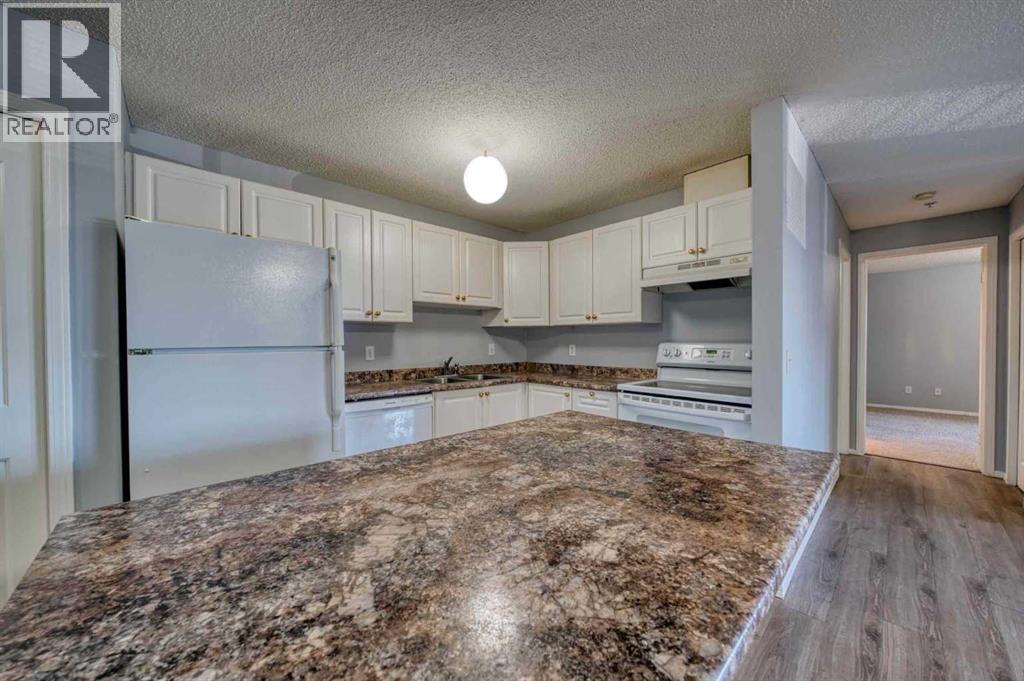 208, 1000 Somervale Court SW